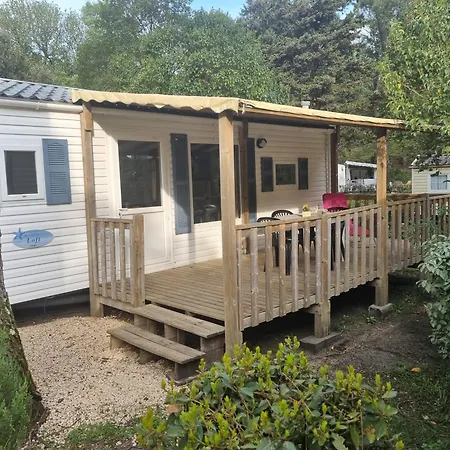Camping L'Oree Des Cevennes Saint-Jean-de-Valeriscle Exterior photo